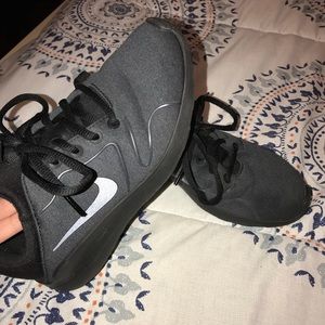 Women’s Nike shoes